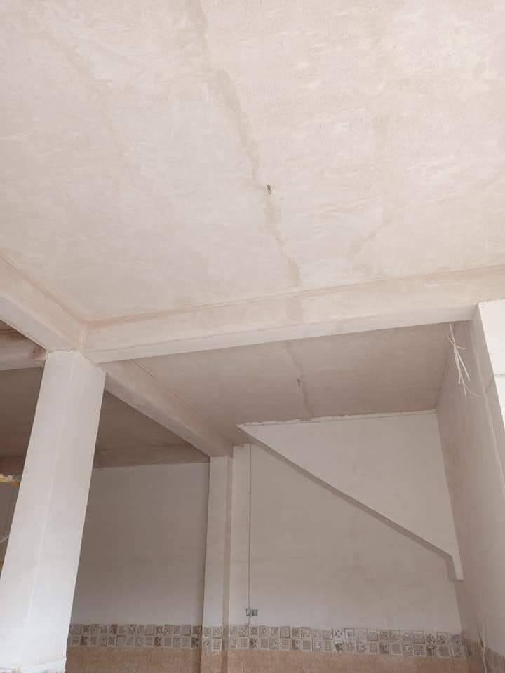 اني خلفه مال لبخ وجص وبورك ونثر شغلي كله درجه اوله شرط بشراف المهندس ستلام البيت  رقمي *********** وتساب وتصال وسعار مناسبه
