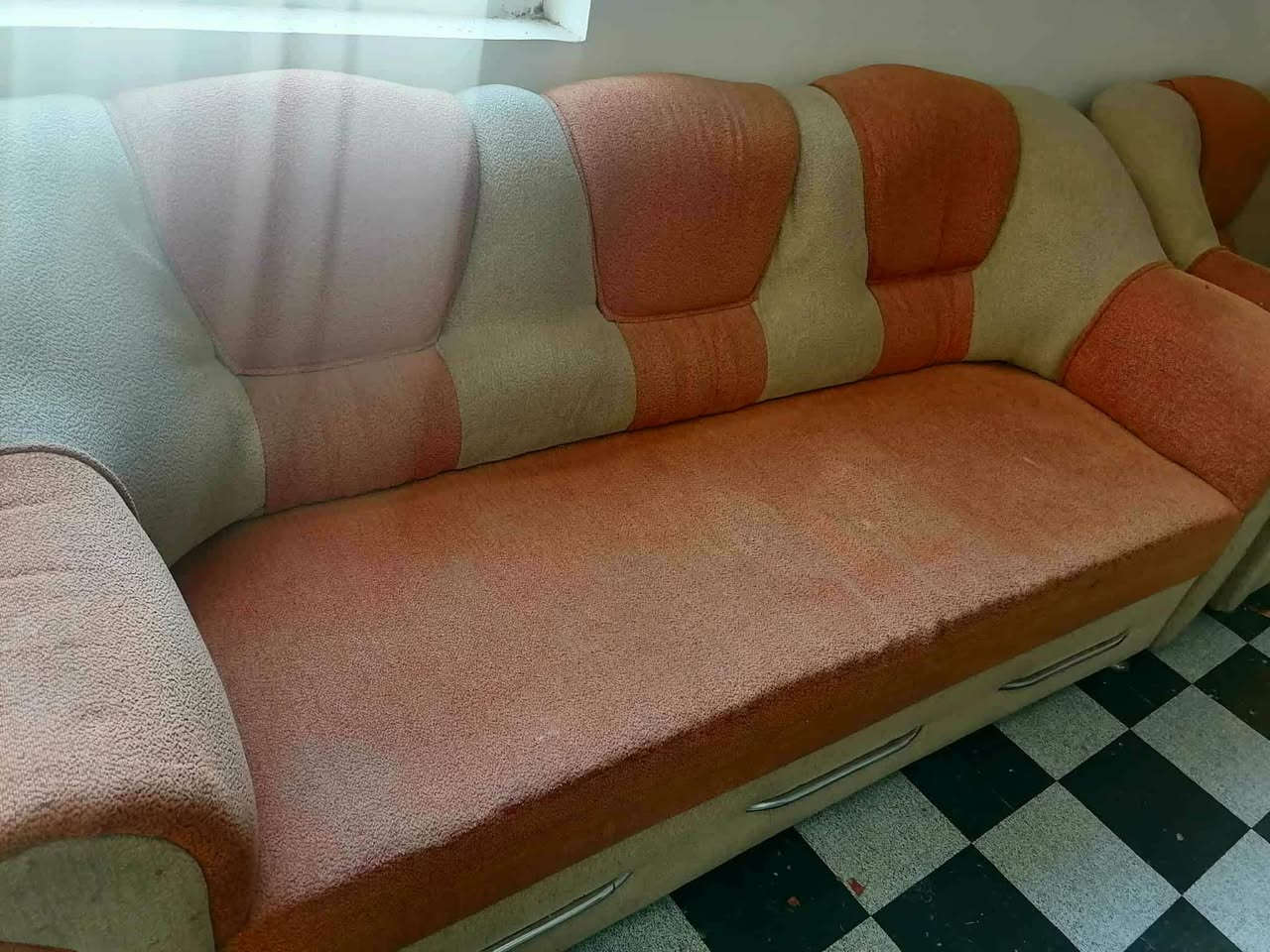 السلام عليكم ورحمة الله وبركاته
توجد لدينا اغراض للبيع 
(بيع مستعجل) 
بعض من هذه الاغراض تخم بسعر مناسب جدااا (١٢٥ الف)وبيه مجال بسيط ❗❗❗❗
كل الاغراض باسعار مناسبة للاستفسار اكثر مراسلتنا على الخاص ✨✨


**إذا كنت صاحب هذا الإعلان وتريد حذفه لأي سبب، رجاءا أرسل رسالة إلى الدعم الفني**