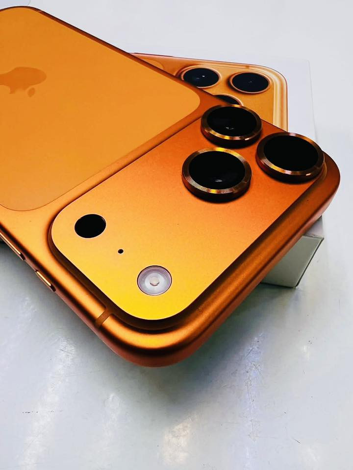 السلام عليكم
بيع او مراوس
17 برو ماكس 256  برتقالي شرق اوسط 
عالم القلعه  بطاريته 100 
نظافته 100   ملحقاته كامله مشحون 40 مره سعره 2100  قفل مكاني بغداد *********** واتس
