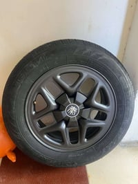 ويل هوه وتايره مال بي وايدي للبيع ٠٧٨٥٨١٢٩٢٦٤