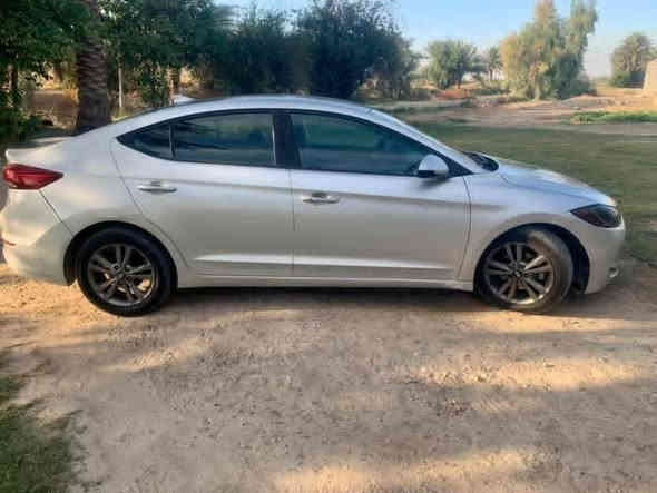 من رخصت الادمن.... السلام عليكم شباب...
النترا ٢٠١٧ امريكي فول عده الفتحه مكينه ٢٠٠٠ دوش بيه خيط تبخير بسيط قليل سياره صافيه كير مكفول حداديه نظيفه سياره بيها ٣ قطع بنيد وجاملغ وباب خلفي ونص لجاملغ لخلفي وبينه سونار وين ماتريد اخذ رقم سياره اربيل لسنويه ٢٠٢٦ يلا تسقط بعدها بشرط ثاني يوم تحويل ومعروفه موصفات النترا تحكمات جهتين شاشه تبريد تدفئه رادارات ماشيه ١٦٨ الف ميل .... مكان السيارة أطراف بغداد ع سريع الدولي...... 

السعر ١١٥ ورقه وبيها مجال واسف ع الاطاله تحياتي الكم...
للإستفسار... ***********
