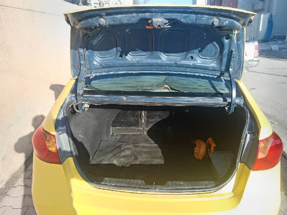 النترا مقدس موديل ٩ محرك او كير او صدر كهرباء شغاله كلها رقم صلاح الدين ألماني سنويه جديده ٢٨ بسم كرايبي شرط تحويل السياره داخل وخارج فول نضافه (بيها جاملغ خلفي بدون داخل) تخم تايرات جديد سياره جاهزه سعر *********** مكان تكريت زهور اخوان ماجوب خاص اتصل عليه افضل *********** مراوس ما روس بيع نقد فقط سياره مال جناي متعوب عليها تكريت, صلاح الدين
