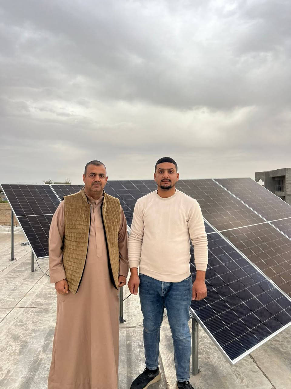 من قضاء #العلم_اربيضه تم ولله الحمد تنصيب منظومات طاقة للعم #ابو_اديب 15 أمبيـر ليلـي اظافة الى 16 أمبير نهـاري

مكتب منارات المدينة للطاقة الشمسية   خيارك الأمثل للطاقـة المتجددة 

#البيــع_بالـنقد_والاقسـاط 

📌 صـلاح الدين/ تكـريت/ العلـم/البـورصة #عمارة_الضامن
للحجز والأستفسار👇👇
المهندس حسن الجبوري 
*********** اسيا
*********** زين
مــنارات الـمـدينـة
