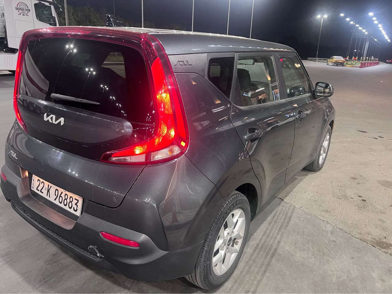 السلام عليكم اخوان الاعزاء
كيا صول موديل 2022 رقم اربيل الجديد باسم شركة معروفة تريد وكالة تريد تحويل كله موجود
السيارة كلين بدون صبغ بدون بارد حت الدعاميات مكفول من الصبغ صورة من رقم الشاصي موجود
مكان السيارة بغداد
للمزيد من المعلومات الاتصال على
*********** متواجد واتساب بغداد, العراق
