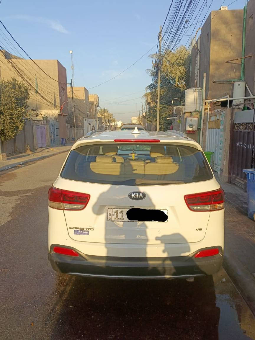 سلام عليكم سورينتو مكينه 6 سلندر الموديل 16 فول مواصفات المكان كربلاء الاستفسار الاتصال على رقم  ***********
