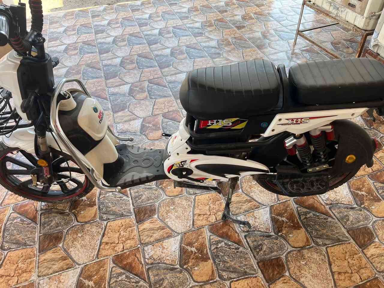 سلام عليكم لبيع دراجه شحن حجم 20 / 2024 السعر خاص بس يريد بطاريات


**إذا كنت صاحب هذا الإعلان وتريد حذفه لأي سبب، رجاءا أرسل رسالة إلى الدعم الفني**