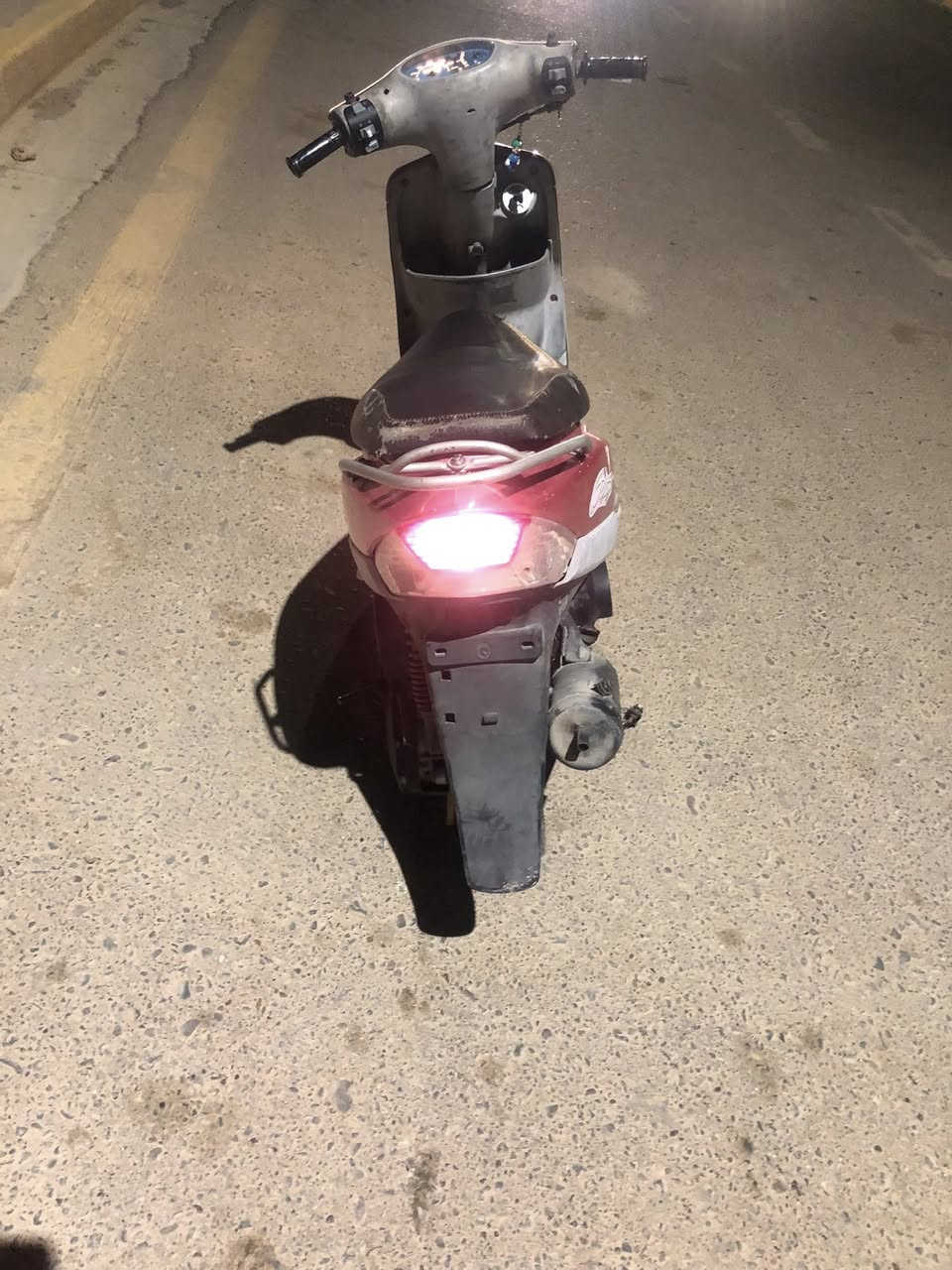 السلام عليكم ماكس منغولي للبيع مفتوحه بس ولفات دراجه نظيفه حيل خرسه كامله ربع ماعايزه سلف هورن لايت بك لايت اشاير عداد كله شغال سعر 550اتصال***********
