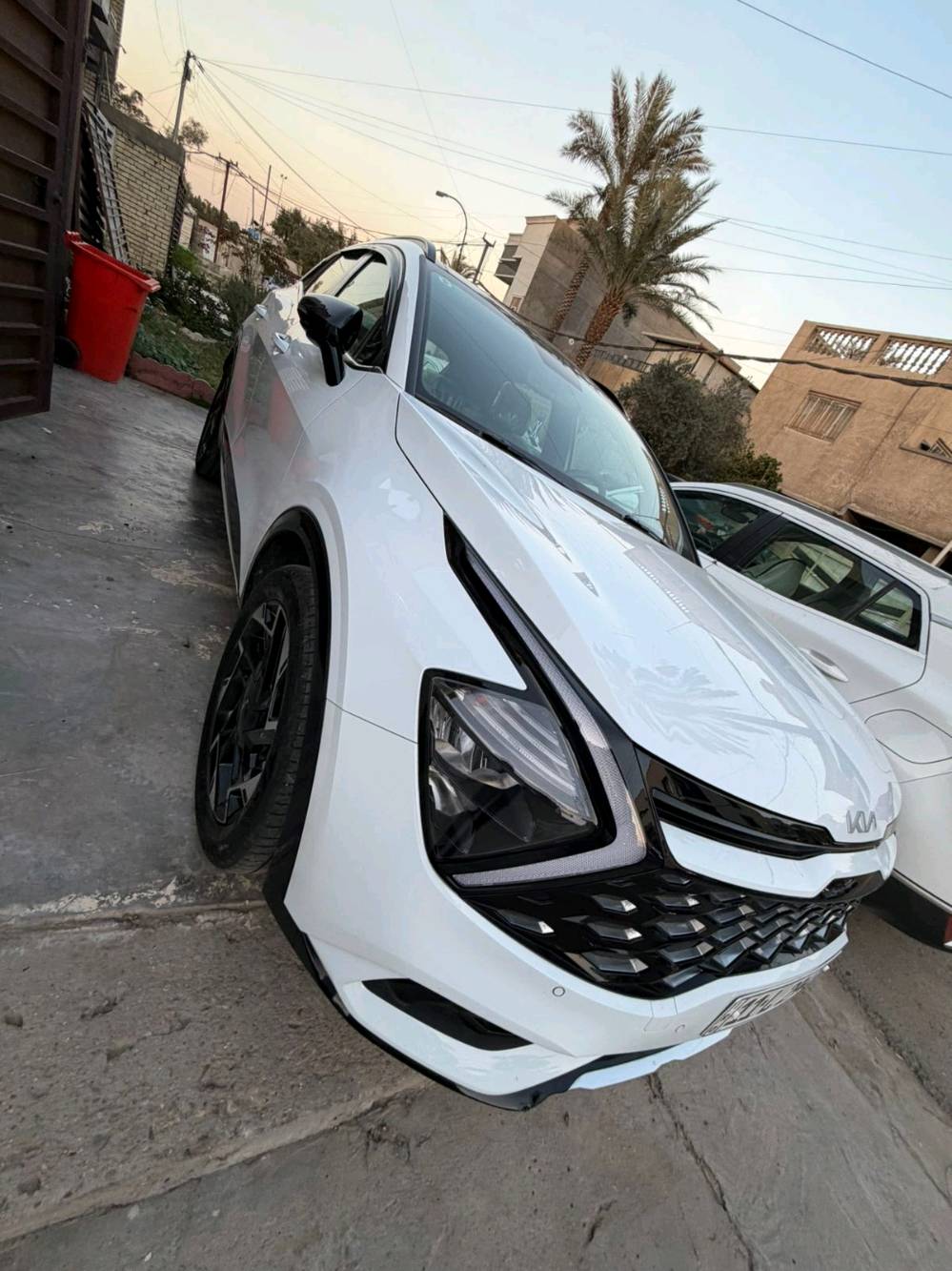 2025 جي تي لاين ماشيه ١٦ الف من شركه ع ايدي رقم بغداد بسمي صار  عندي طخه زغيره مبدل قطعتين بلادي من سياره فتحتهم زيرو لابارد لا صبغ لا شخط جديده  سعرها ٢٣٧ ومجال بيها ***********