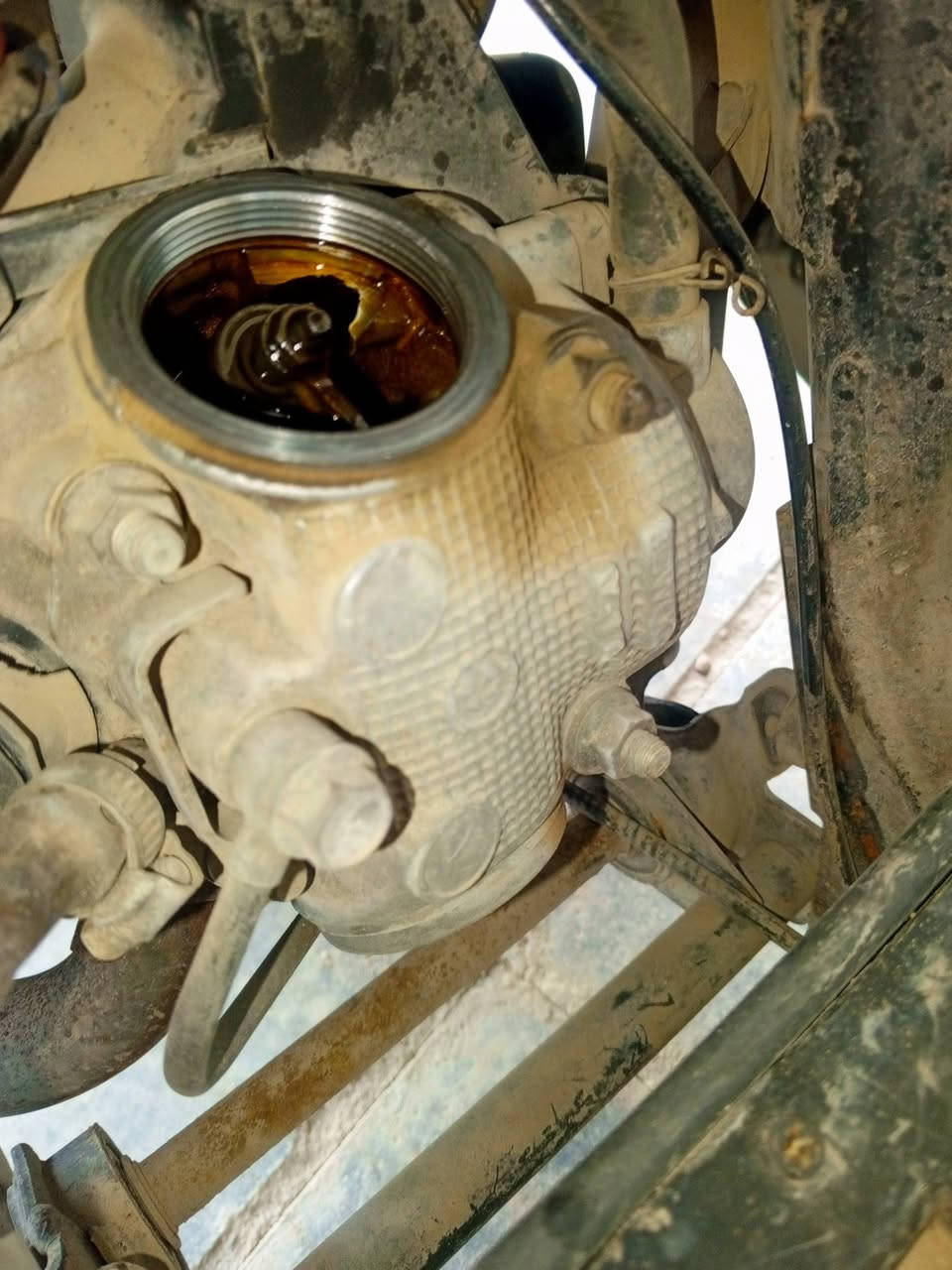 السلام عليكم فراشه للبيع مكينه شرط حاويه ما مفتوحه شغاله نكره سلف السعر 450 وبيهه مجال بسيط الرقم ***********
