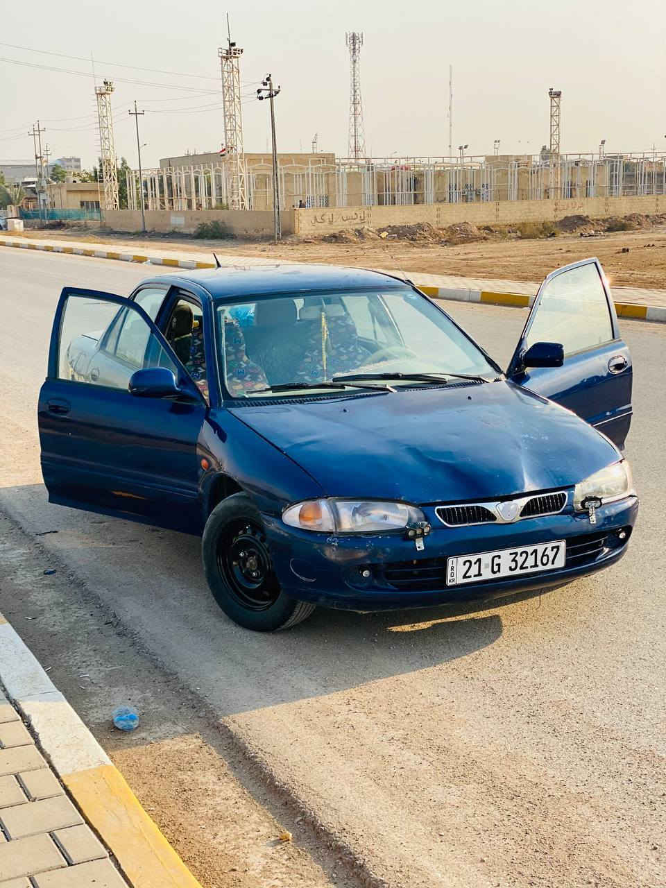 السلام عليكم برتون 2005
رقم سليمانيه بسمي مو بسم كردي سنويه جديده 2030
سيارة بلادية سيارة كاملة مكملة 

اوتوماتيك

تبريد شغال

مكاني الصويرا 

السعر 44 وبيه مجال ***********
