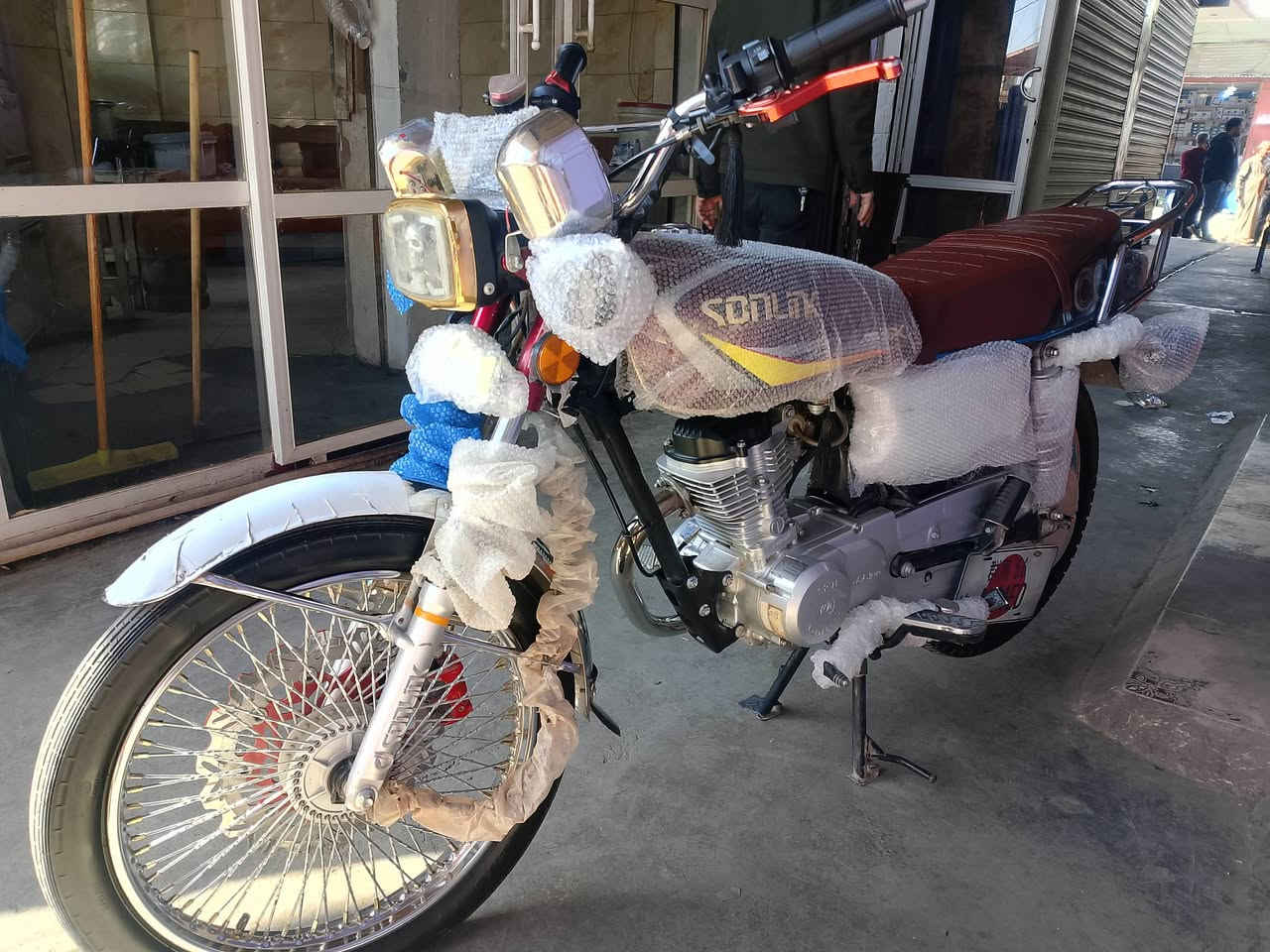 سلام عليكم عندي ماطور لبيع 2025 جديد رايده 750 بي مجال ***********
