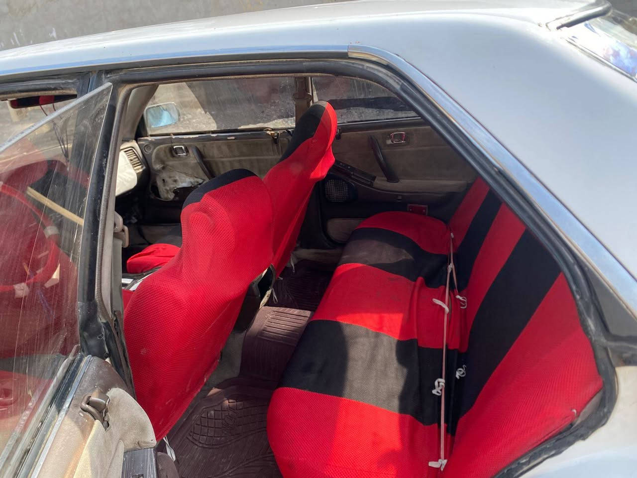 سلام عليكم ورحمه الله 
سياره البيع هارتوب موديل 1990
محرك كير نضيفات تبريد مايشتغل
عوزها ترتيب بل كهربائيات
بيها اثر جراد موضح بل صوره 
رقم قادسيه سنويتها2030
عنوان البصره الزبير سعر 
36 مو شراي لا تكسر بل سعر


**إذا كنت صاحب هذا الإعلان وتريد حذفه لأي سبب، رجاءا أرسل رسالة إلى الدعم الفني**