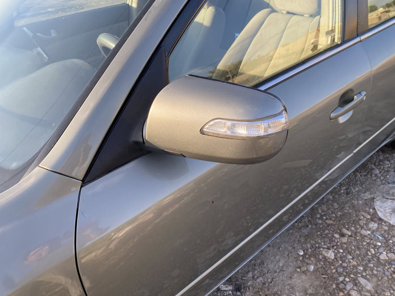 السلام عليكم .
سوناتا ٢٠٠٨
وارد امريكي كامل مواصفات فول للخير 
١١تحكم ستيرن 
ON .OFF
RES ACCEL
CANCEL
COAST SET
SRS ARBAG 
MODE 
><تحكم الصوت 
<
VOL
🔇تحكم إخفاء الصوت 
 تحكم حراره المقصوره الداخليه 
لد تقليل اناره دشيول 
٨تحكمات شاشه +شاشه قرائه السرعه +بلوتوث سستم صوت +كامره خلفيه 
سلايت فتحت سقف SLID OPEN ESC OFF تقليل وقود + TILT 
5تحكملت اناره داخليه 
٣قطع صاج 
لاستيك ستيل  أرضيات بلاستك 
جام كهرباء +قفل جام تحكم مري خارجي +أشاره مري 
كشن كهرباء 
مخمل 
قفل ذكي ريمونت تحكم 
ريمونت تحكم  خطر 
هورن خطر. 
ريمونت قفل جام +فتح صندوق +فتح الأبواب 
خزن كهرباء الجام اطفاء ذكي للناره الخارجيه 
المحرك v6
3.300
مكفوله كير ومحرك وصدر 
شنايزرات  ١٧ تاير  +وياله 
صبغ ٤قطع +دعاميات ضرر امريكا قطعتين 
ماكو اي نقص سياره جاهزه ع آخر حبايه 
السعر ٩٨ 
متوفر واتساب واتصال 
***********
