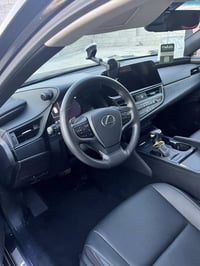 لكزس ES350 • ٢٠٢٤ • حادث جانبي