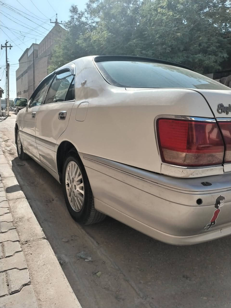 كراون ملكه 2003 للبيع اقره المنشور زين قبل لتتصل اصولي مداور
سنويه تنفذ بل 2026 شهر ال 6
راعيه مو تاجر بس هاي بسمه
تريد مداور تريد وكاله ماعنده اي مشكله السياره كصتين قماره وجنطه
مكينه فيفيتي جديده بنزين عادي بدون اتونز كير حداديه تخم تاير جديد تبريد ثلج سياره جاهزه اصل كرستال دكمه وحده مري شفاط سياره حلوه وماعيزه السعر 89 قفل قفل عليه غرامات 200 الف ينزلن من سعره رقم واساب وتصال *********** مكان السياره نجف ملاحضه مابيع لا اقصاد والا تبقه فلوس عليه مامتواجد على فيس واساب او تصال سياره احله من الصوره
