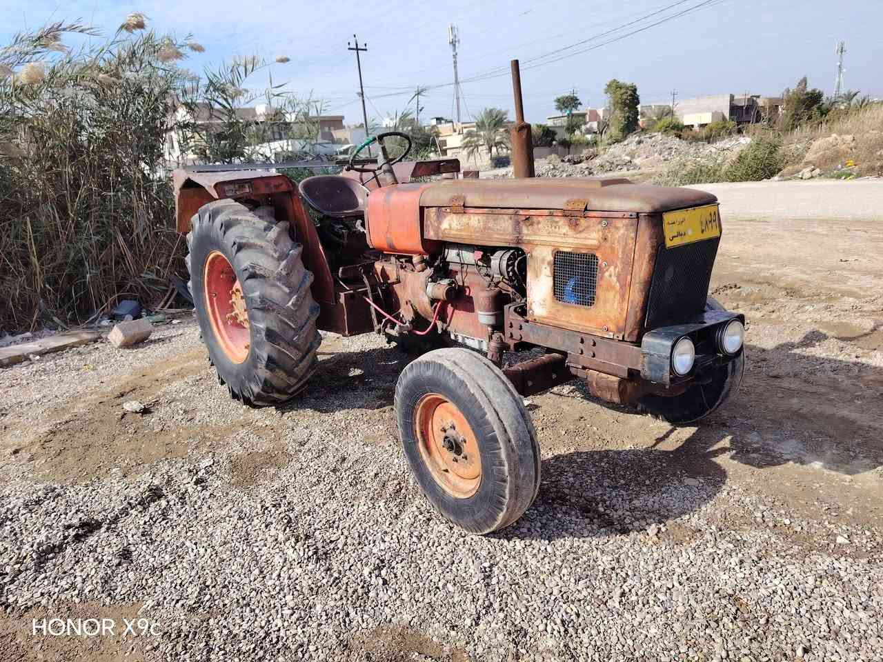 عنتر للبيع موديل 86مكان ديالى قرية الحديد إستفسار عل رقم ***********
