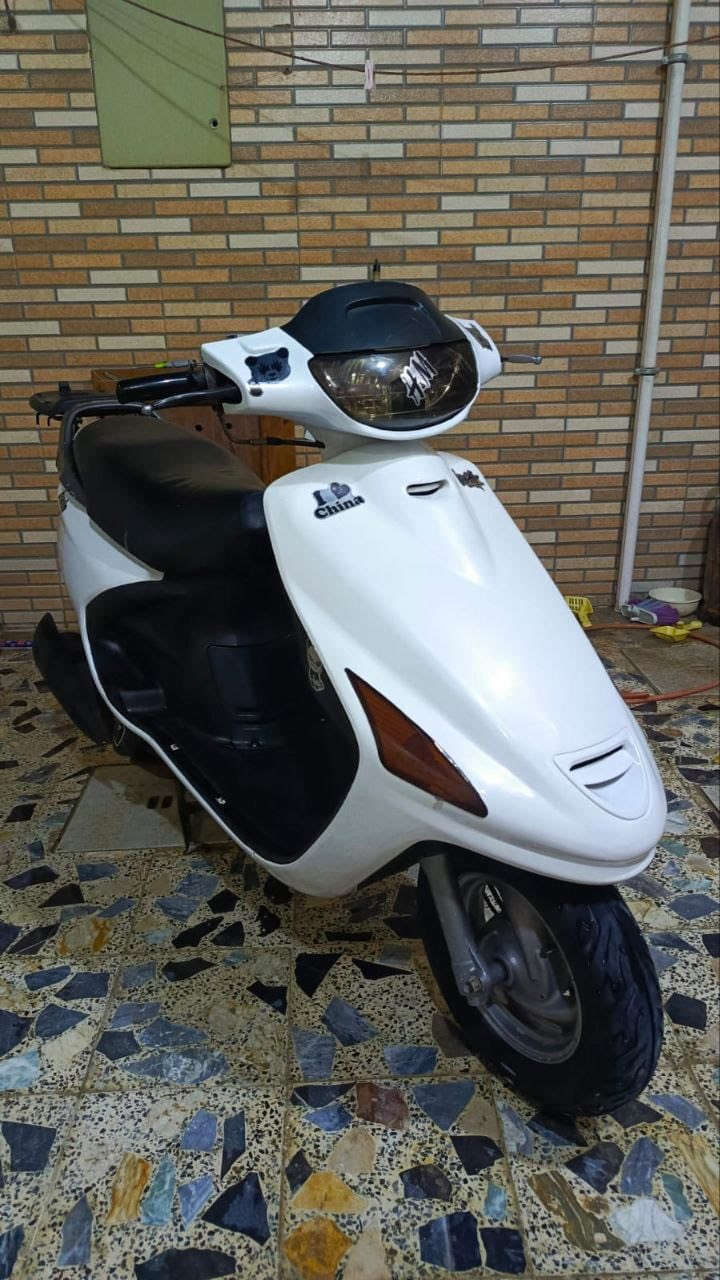 دراجة فراشة للبيع الدراجة مال حاوية ما صارلها 4اشهر من طالعة مر الوكيل تخبل شعلة ومعدل الدراجة نضيفة والمكينة ما مفتوحة سعرها 450 
المكان نجف الاشراف 
هذا الرقم ***********.
