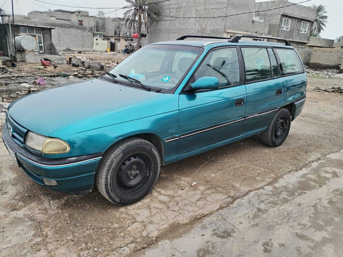 للبيع
أوبل استرا تحويل ثاني يوم 
السعر 40 وبيها مجال 

اتصال فقط 

‭0770 739 4718‬
