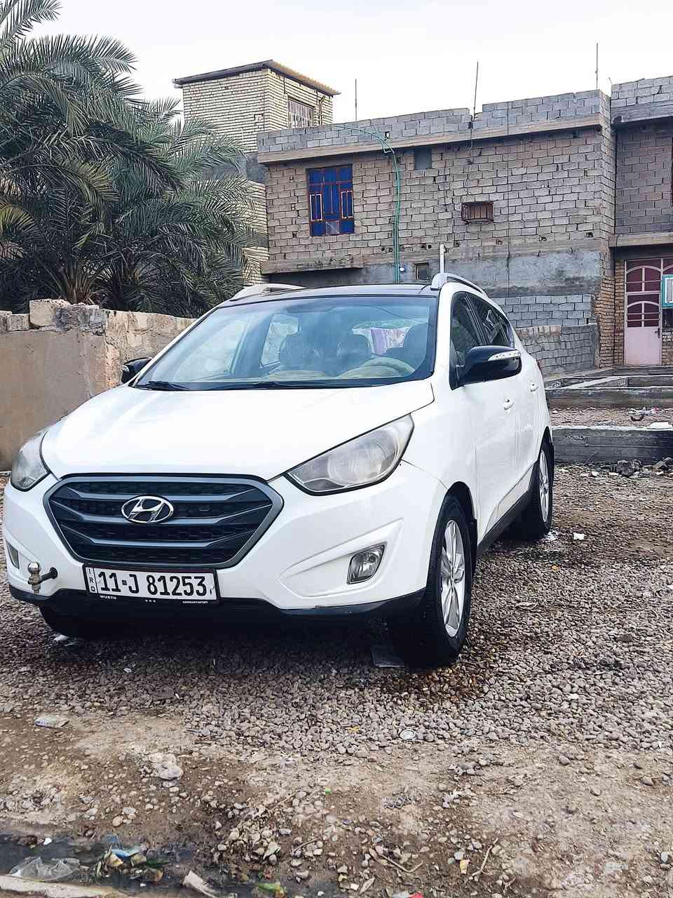 سلام عليكم توسان موديل 10خليجي ترهم مراوس سيارة جاهزة تخم تاير جديد صدر امامي خلفي جديد تبريد  تدفة شغال سيارة مصبوغة حزام ثر شخوط مواصفات مكينه 2000دوش فتحة بنرامة شاشة كبيرة كامرة دوران مانع نزلاق مثبت سرعه تحكمات ستيرن سيارة جاهزة   رقم بغداد نكليزي بسمي تحويل ثاني يوم مكان بغداد سعر 118وبيهة مجال رقم ***********
