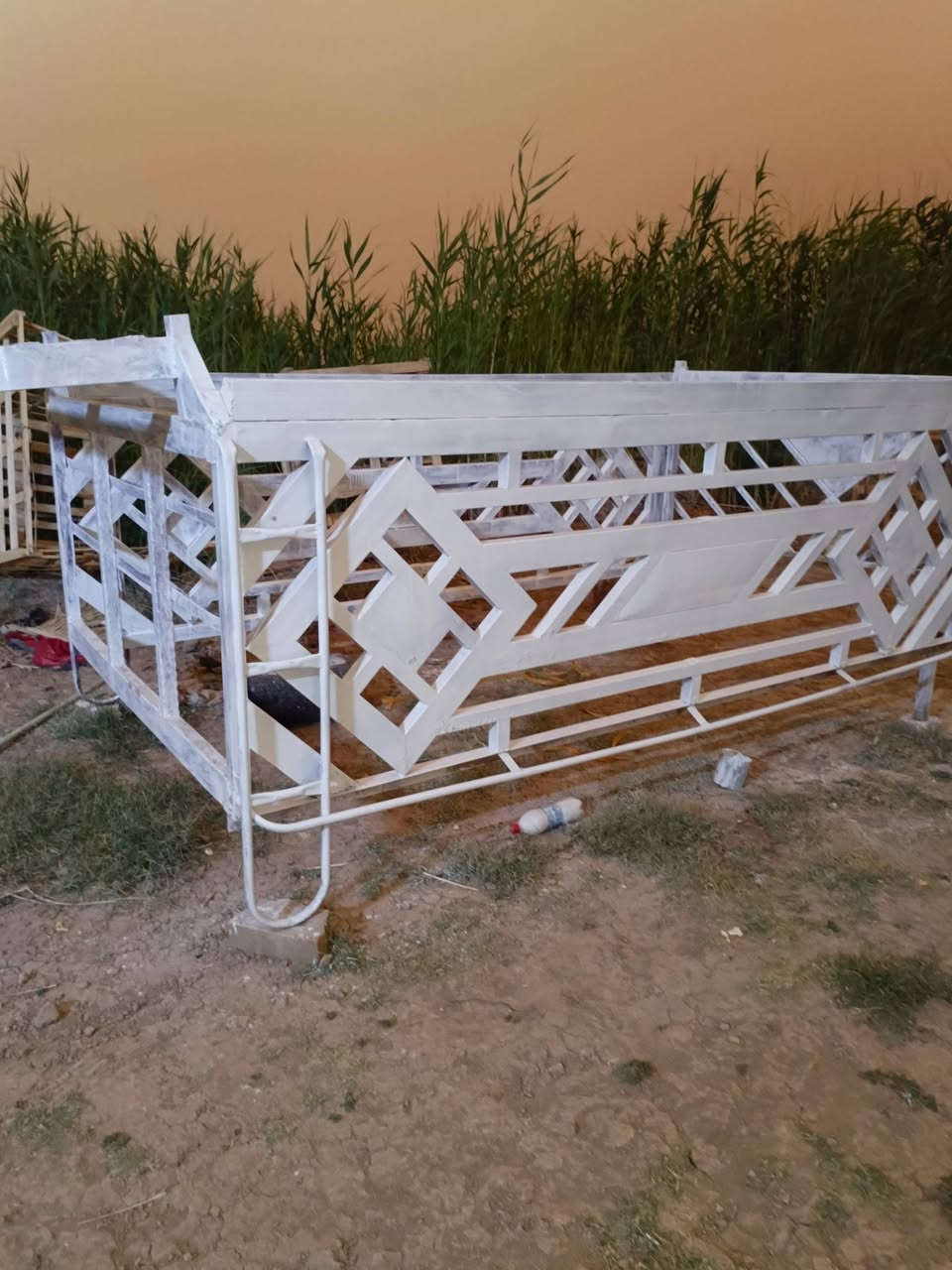 محجر نثية سعر 250
مكان بغداد الوسفية جسر الرابع سريع الدولي ***********
