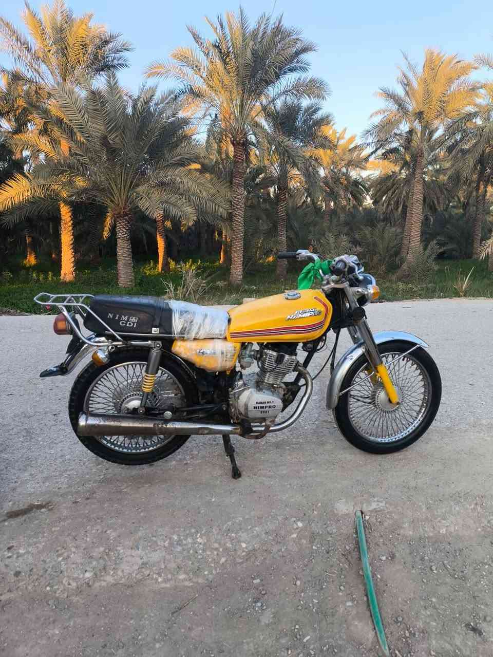 مكلف بل نشر
سلام عليكم نامه برو وراق اصولي للبيعم سعر ٦٥٠ وبيها مجال مكاني قلعه السكر شراي اتصل عل رقم ***********
