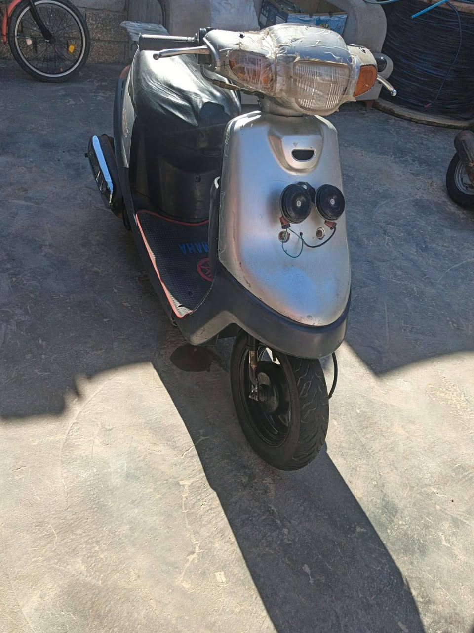 سلام عليكم دراجه نضيفه البيع  ديوانيه حي الوحده ***********
