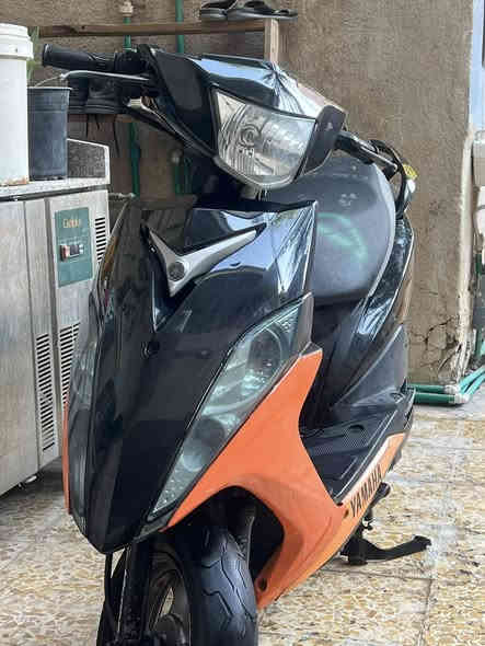 مضلع حديث نوزل 2012
دبل ابلادي 
سبايدر ابلادي 
مكينه ما مفتوحه
عداد إلكتروني شغال لونين بلادي 
جويتر ما مفتوح 
نوزل ما مفتوح 
الدراجه كفاله كفاله كفاله من السرقه والمكينه 
الدراجه احله من الصوره نصبه وشكل 
معدل 110 اطلع 
شلعه 
الدراجه كلشي بيه ابلادي بعده بوضع الشركه ما مبدل بيه برغي 
صاله 20 يوم من نزلت من الرمبه من بغداد 
الدراجه عوزه بس سايق مو جنايه وما تعرفله لا تراسل 
سعره واحد وميتين وخمسين 1250 وبيه مجال خابر ع رقم او خاص واتساب ***********
