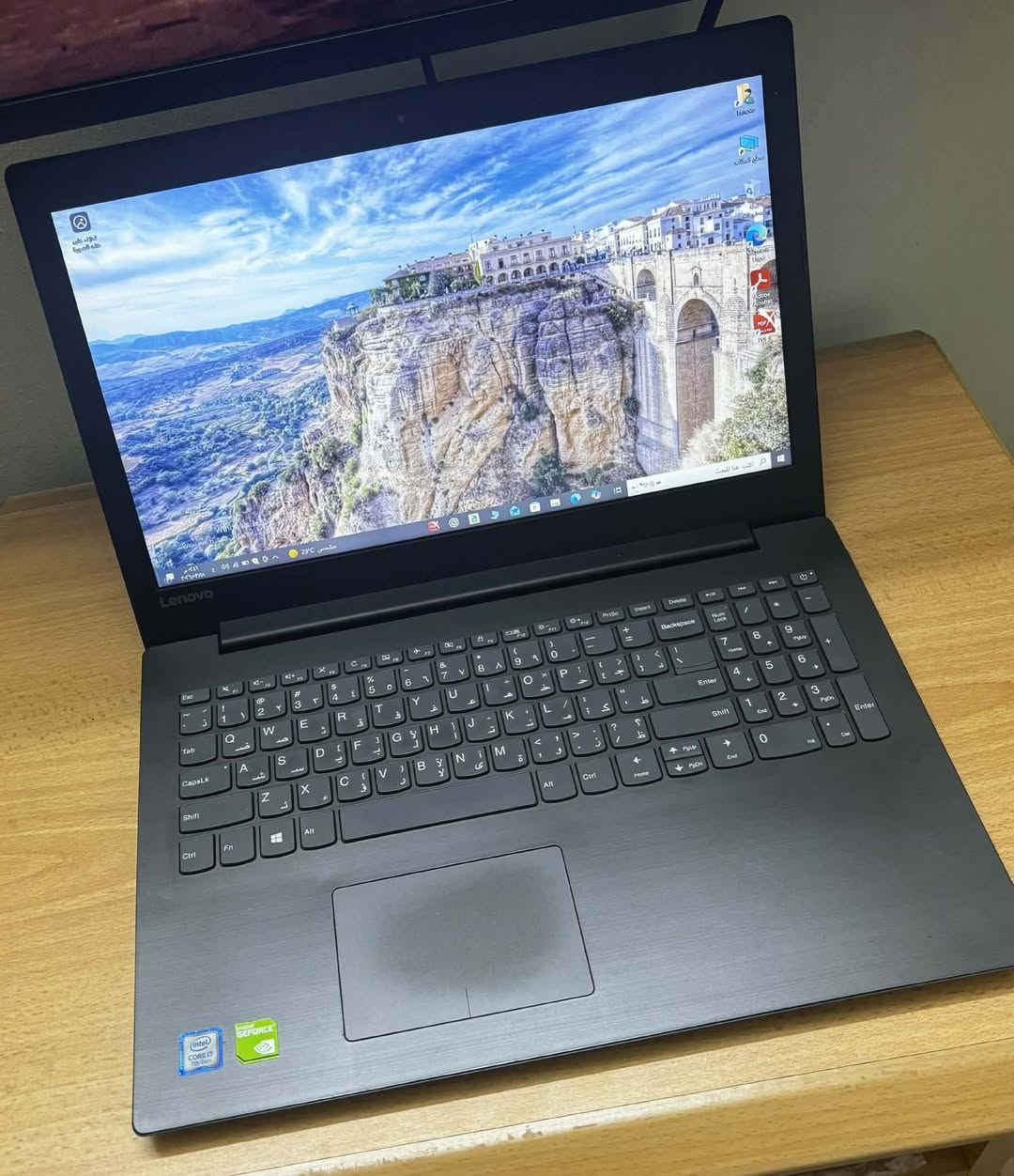 لابتوب Lenovo للبيع – حالة ممتازة

لابتوب نظيف جدًا وقليل الاستخدام، مناسب للدراسة والعمل والبرامج الهندسية الخفيفة.

المواصفات:
- معالج: Intel Core i7 الجيل السابع  
- الرام: 8GB  
- كرت شاشة: NVIDIA 2GB  
- كرت شاشة مدمج: Intel HD  
- الهارد: 932GB  
- نظام: 64-bit  
- الجهاز سريع وحالته ممتازة

الموقع: بغداد  
السعر: 350,000 دينار قابل للتفاوض

للاستفسار مراسلة خاص.
للاتصال ***********
