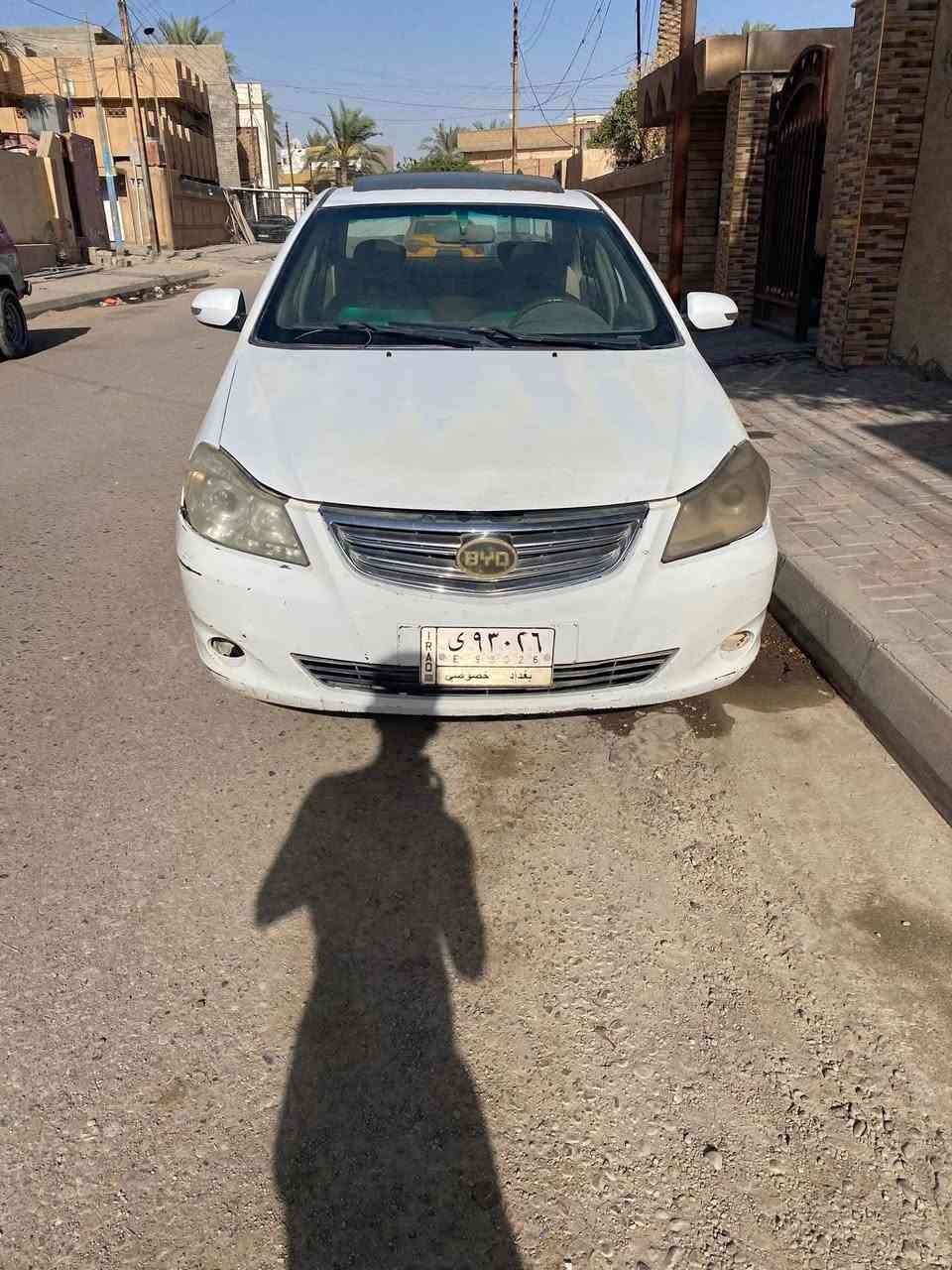 بي واي دي 2013
السياره مكفوله بدون صبغ 
وبدون ضرار محرك كورلا
السياره مطلوبه للمصرف 
الاستفسار عن راقم اني مكلف بالنشر 
***********
