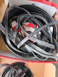 وايرات للبيع قيم واخذ 07818849119