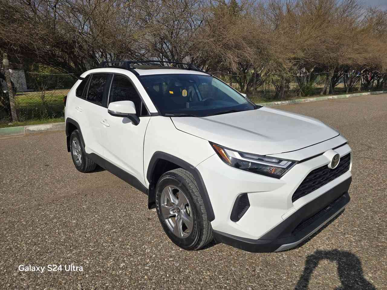 راف4 وارد امريكي موديل 2024 XLE 
ماشي ١٨ الف 
جاملغ مبدل بلادي و البونيد مالتها صبغ 
يترقم / اربيل 
مكانها كركوك  موجودة في معرض ديار بكر & سيد محمد 
سعر 230 بيها مجال 
***********  واتساب /  كوردي و عربي 
***********  واتساب
