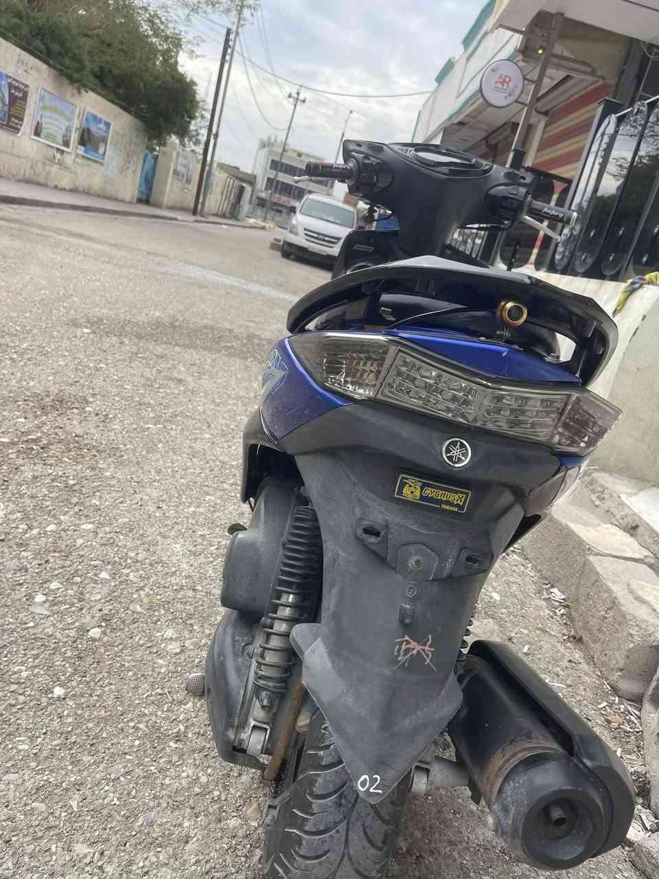 سلام عليكم سكنس فحل لد
نوزل خطين دراجه عل وضع يابان 
كامرات عد ثنين 
سماعات 
كلجات رياضي بلادي 
دراجه خير من الله 
شراي يتصل يدلل 
***********
ديالى بعقوبه صور كامله راسلني خاص
