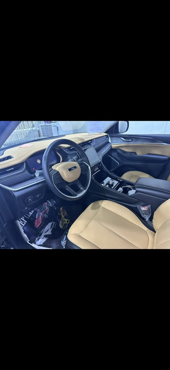 السلام عليكم السياره للبيع موديل 2022 مستعجل ع بيع فقط اتصال***********
