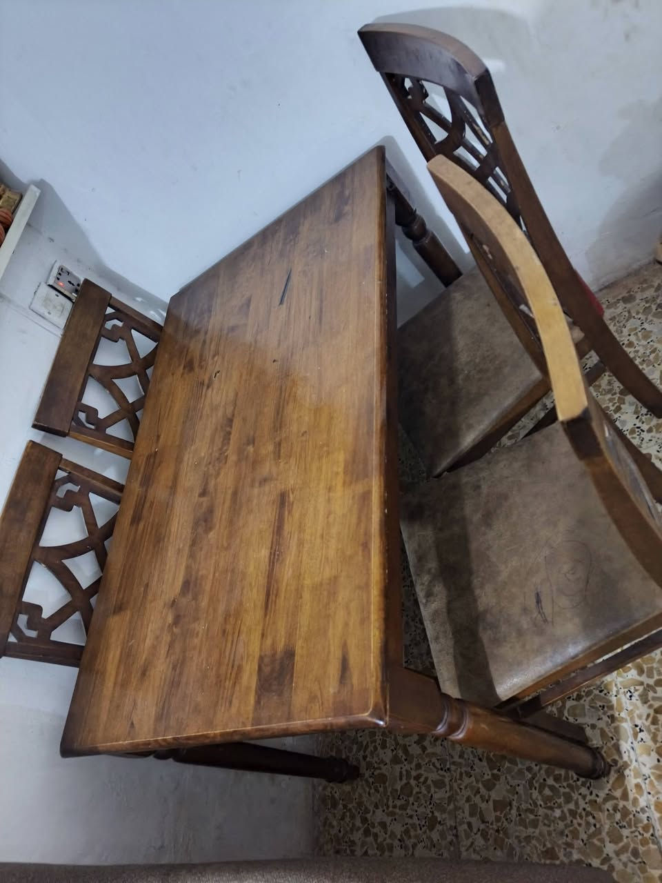 مبرده  الحجم الكبير وميز طعام صاج للبيع


**إذا كنت صاحب هذا الإعلان وتريد حذفه لأي سبب، رجاءا أرسل رسالة إلى الدعم الفني**