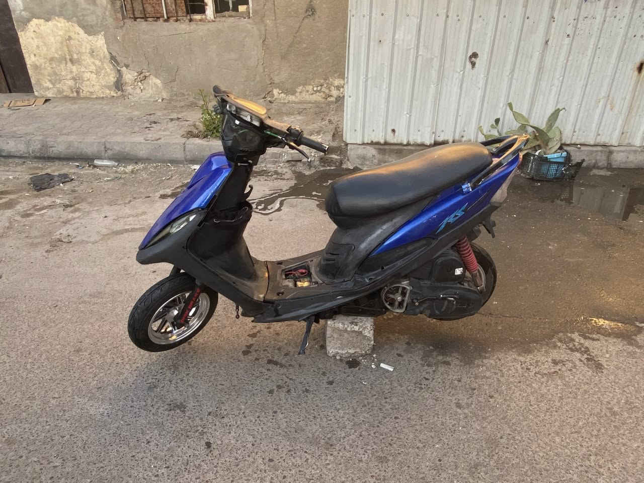 سلام عليكم
ماكس عدلة 55
للبيع أو مراوس 
ابثعلب أو سكنس 
مكاني شارع حيفا 
***********
