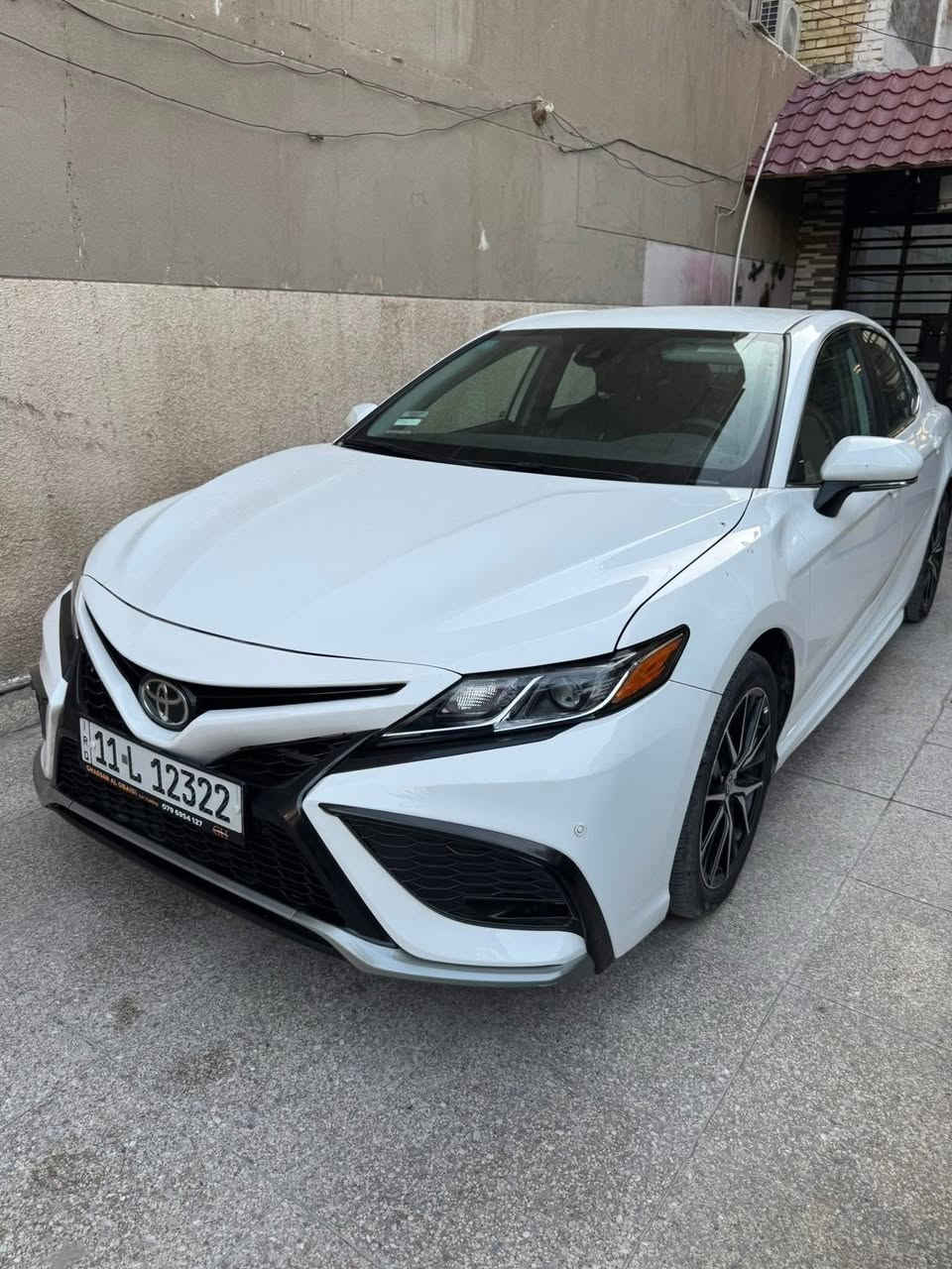 كامري موديل 2024حادث موضح بصور سعر 210 ***********
