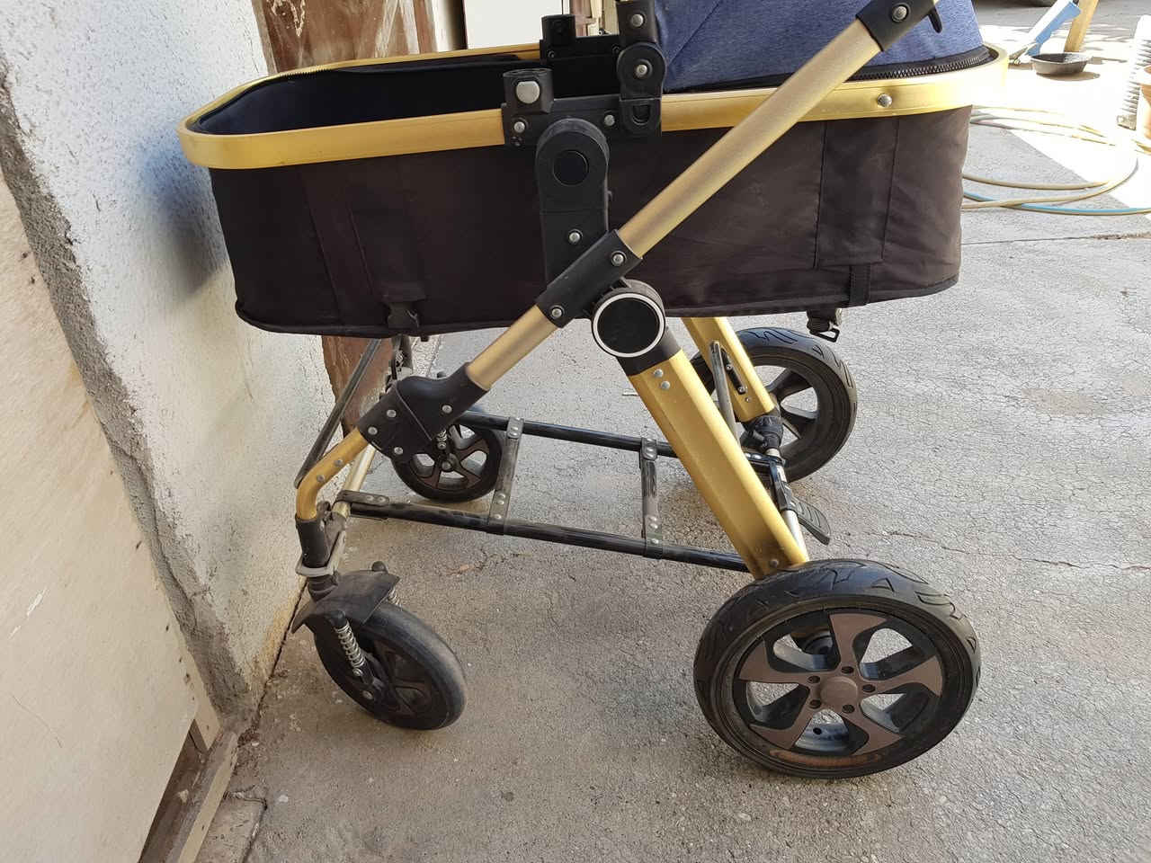 عربانة اطفال للبيع السعر٧٥ الف


**إذا كنت صاحب هذا الإعلان وتريد حذفه لأي سبب، رجاءا أرسل رسالة إلى الدعم الفني**
