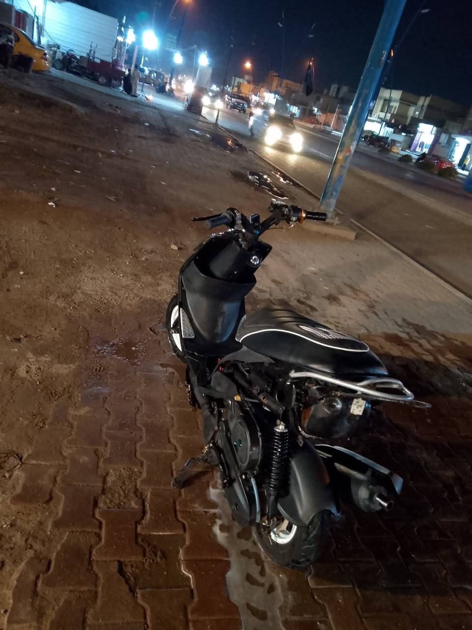 سلام عليكم شباب دراجه ماكس عدله  للبيع مال لعب لعنوان بغداد نهروان لسعر 450بيه مجال رقم الهاتف ***********
