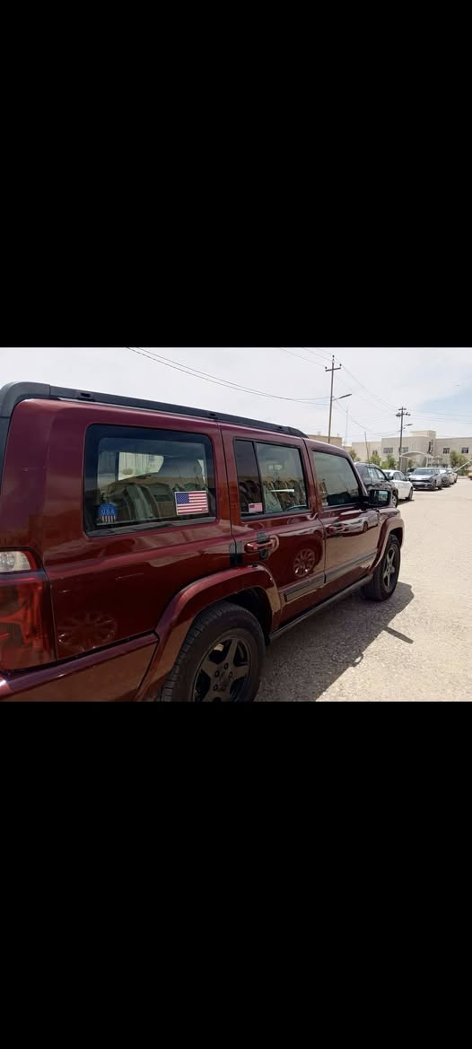 السلام عليكم جيب كامندور 2007 مكينه 4700 V8ستوني شادهه بسمي شخصين سنويتهه ل2030 رقم بغداد انكليزي السياره حادثهه خشم الجاملغ بس وشويه بل بنيد عارضهه ب95وبيه مجال *********** مكان السياره ميسان

