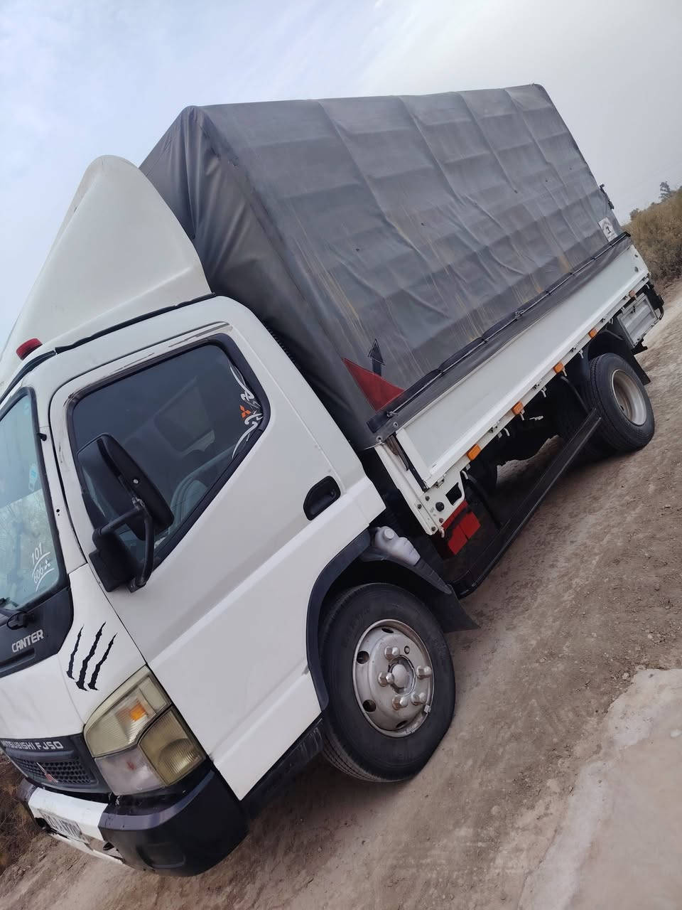 السلام عليكم كنتر البيع موديل 2009 سياره مكفوله رقم سليماني السعر 175 لاتصال
***********
