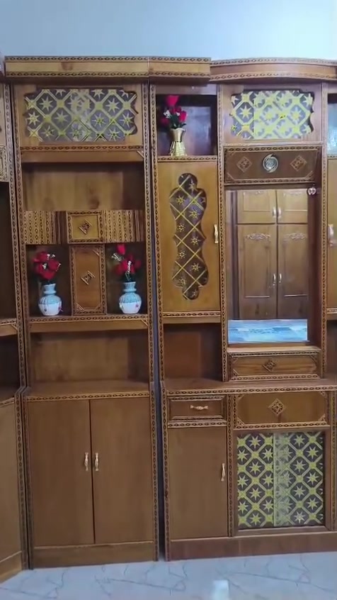 غرفه للبيع ٦باب طابقين سوكي نضيفه حيل سعره مكان فلوجه قرب الحديقه العامه بنزيزه يم دار الحمد ابوالعشاب *********** ***********
