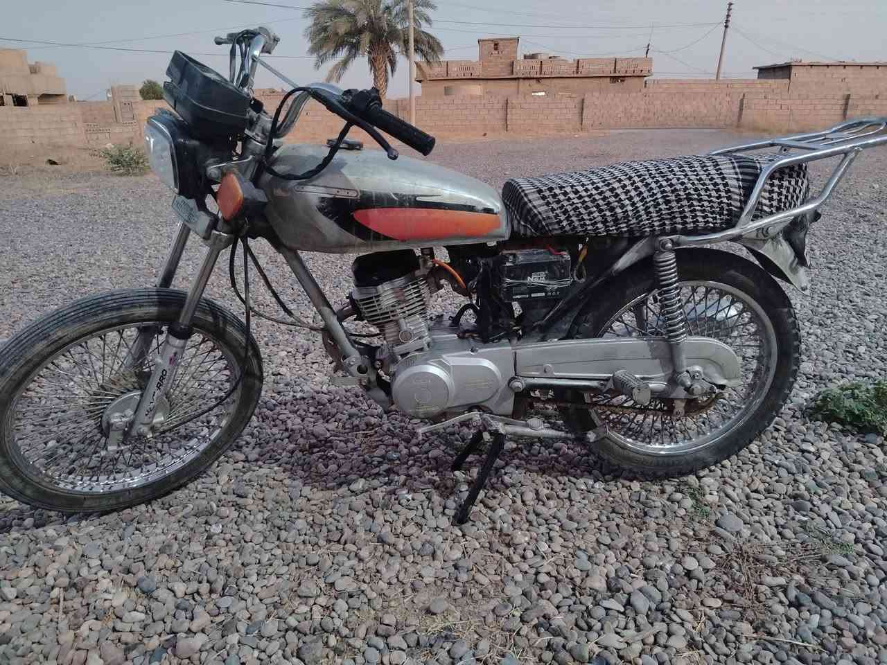 ماطور  2019  محرك نضيف شرط وباتري جديد بس چاملق گدام عايزو  سعر 275 ومجال قليل


**إذا كنت صاحب هذا الإعلان وتريد حذفه لأي سبب، رجاءا أرسل رسالة إلى الدعم الفني**