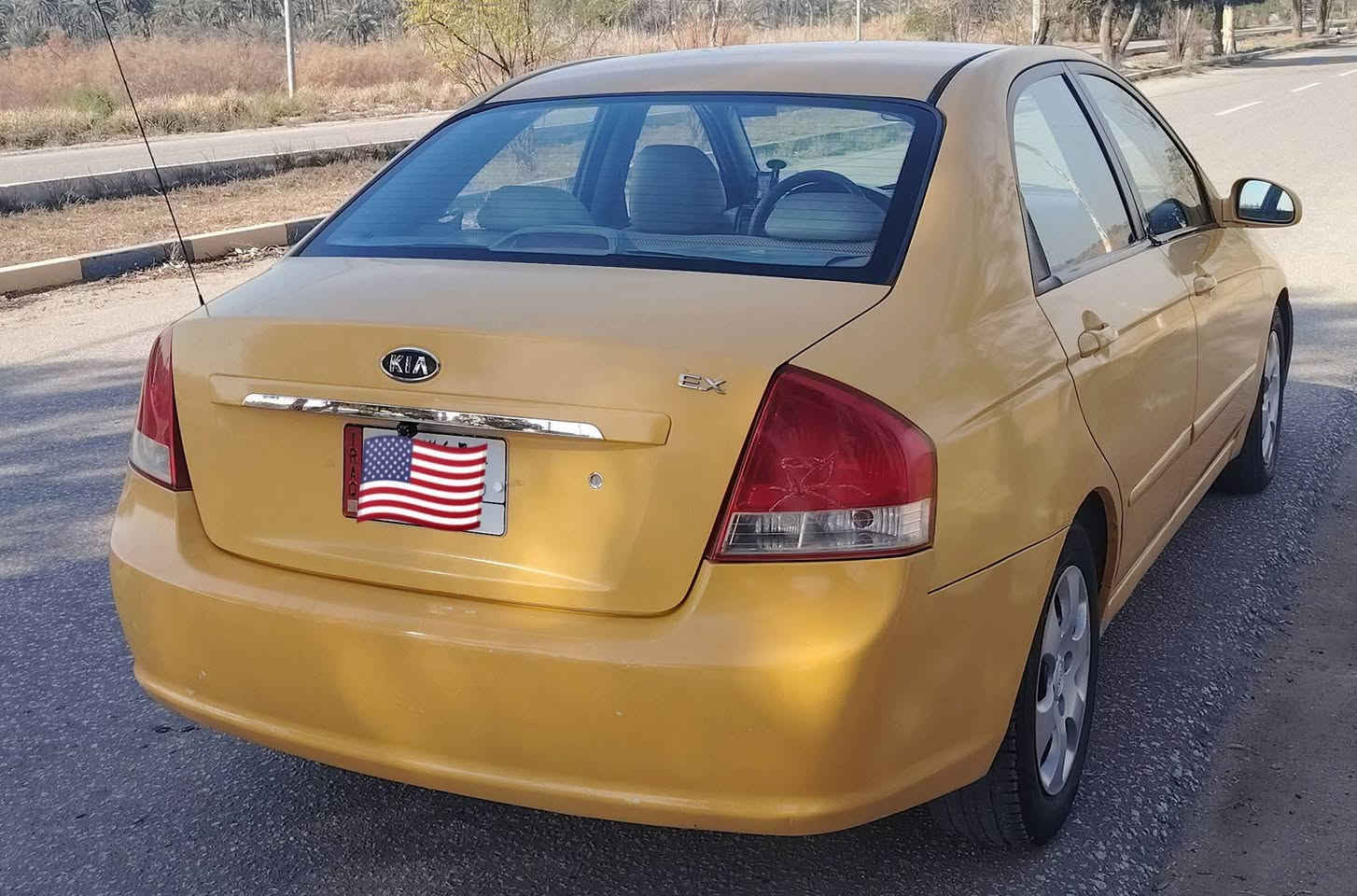 السلام عليكم
للبيع فقط 

كيا سبكترا 2009  امريكي 

حادث بنيد فقط ومبدل باصلي والقديم موجود عندي   شاصي ولغد وحوض كفاله 

سياره جاهزه للاخير حداديه وتخم تاير جدد تبريد ثلج 

السياره ليبل واحد عدى البنيد 

رقم بابل بسمي 

مكينه 2000 لاتنقيص ولا بخار 

مصفره هيأ وغرامات 
مدوشمه عام 
السعر 83  وبيها مجال 

مكان السياره بابل المركز 

للاستفسار الاتصال 

***********
