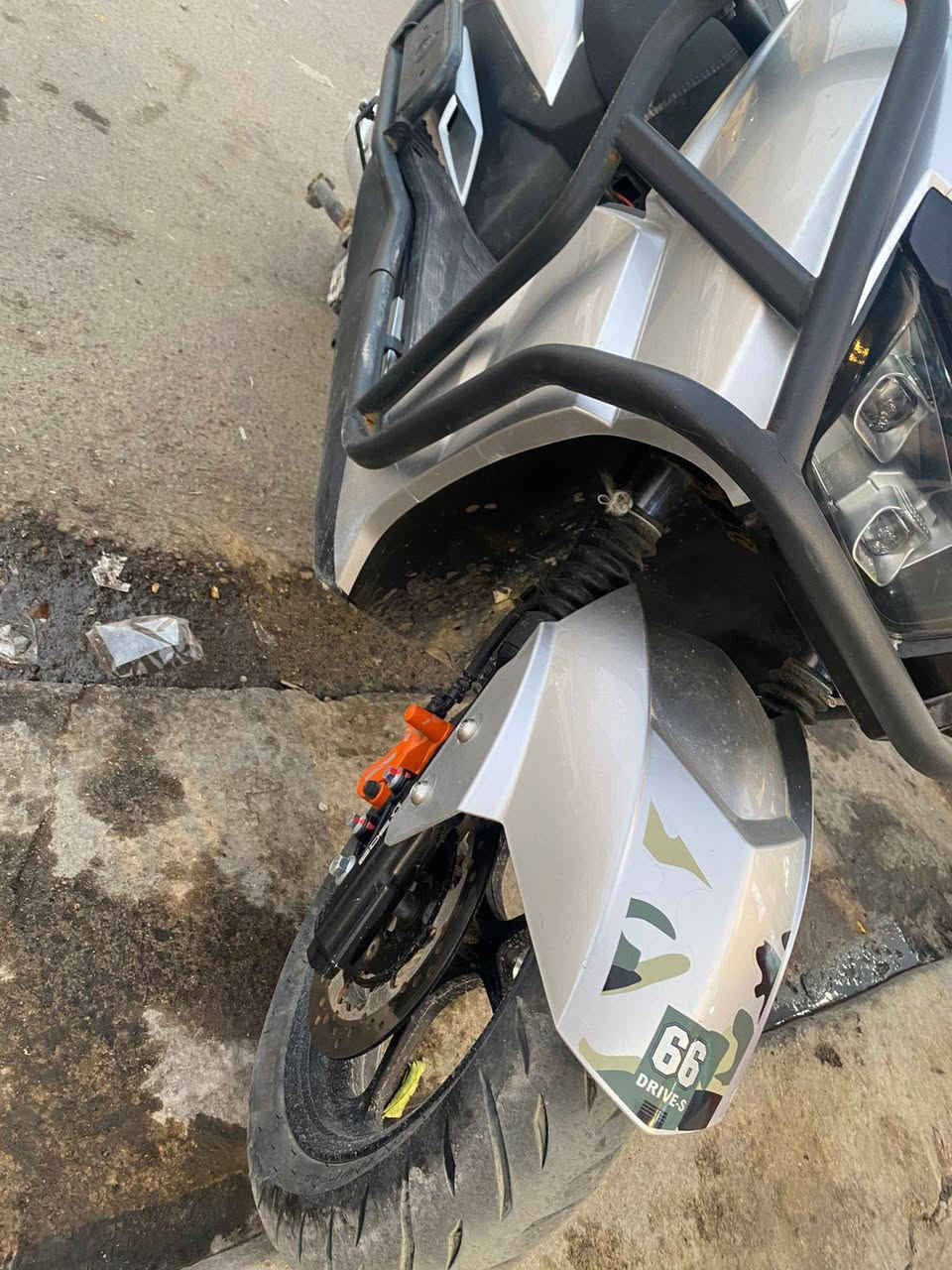 ســـــــــــــلام عليـــــــــــــــكم🙋‍♂️❤
للبيع دراجــــة ((♕ســگــــنس الگبيـــــر فـحـــل♕)) 🙆‍♂️🔥
مـــــــــــوديـــــــــــــل»»(2025✨💗)

بــطاريـــــاتهــا(6💁‍♂️) حــــــجـــــم گبير مبدلات جدد تاريخ صنعهم في سنة 2026 ❤️‍🔥🔥🔋⚡

حجــــــم الملف (3000💥🔥❤⚡) 

تــــمــــشــــي بالشحــــــــنة الواحدة »(‌🇰✨80‌) 

اربـــــــــ(4) ــــــع ســـــرع بيــــها 🙆‍♂️😎💖

نضــــــــــام رجــــ)ـ♡‌🇷♡ـ(ــــوع بـگ 🤍❤

ســــــــــــــرعـــــــــــة الدراجــــــــــــة (99🔥💥🛵) 

الـدراجه خير من الله نضافتها 100/100🫶🌿

سعــر الدراجــــــة: 800الـف💁‍♂️ وبيها مجال 

عــــــــــــــــنـــــــــــوان: بغداد» حي الجامعة» شارع66

الــــــــــرقــــــــــم: *********** اسيا💝
مــــــــلاحضــــــــة! لايوجد فيس ولامازنجر
+
مكلف بالنشر الرقم بيه واتساب او اتصال على السيم كارت
