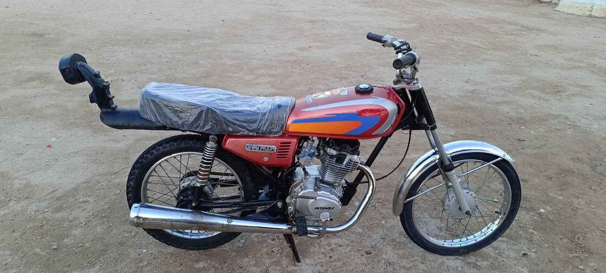 ‏‪***********‬‏ السعر بدون مداهر قفل ٤٥٠
