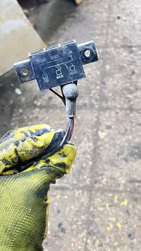 ‏سلام عليكم تفسيخ سيارات الإيراني العنوان بغداد الدورة نهاية شارع 60 د...