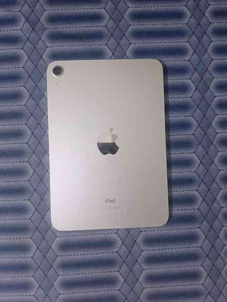 سلام عليكم ايباد مني6 من دون ملحقات ايباد نضيف تجي وشوف وتفحص بطاريه 88 بغداد خاص ***********
