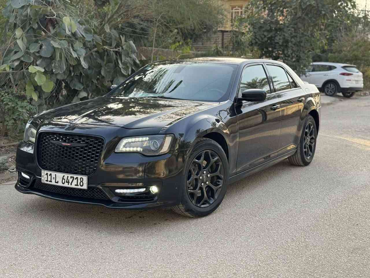 اوباما 2019 رقم بغداد بأسمي
مرمزه ٢٠٢٢
فورويل السياره 
حادثه بابين وبنيد ومبدلات 3 نفس للون بدون ارباك حادثه تافه 
السياره S 
بجم عريض 
شفتات ستيران 
كشنات تدفئه تبريد 
خزن بالكشنات
كشنات ثنينهم كهرباء 
منظومه زنون كلش قويه
هيترات بلمري 
كل نقص مابيه 
حداديه كير مكينه كفاله 
مكاني بابل 
181 
بيه مجال قليل
***********
