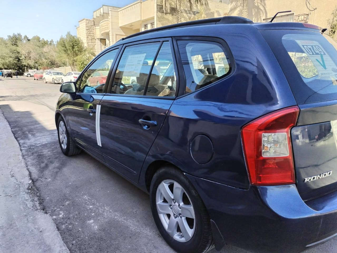 السلام عليكم
كيا روندو موديل، 2008 كير اوتوماتيك محرك 3000 بلاد حجم 6 سلندر تبريد ثلج قطعتين كلشي بيها شغال وعل وضع الشركه وجاهزه للاخير سنويه مشروع وطني لغايه 2028 سعرها 87 ومكانها بغداد شارع فلسطين للاتصال ***********
