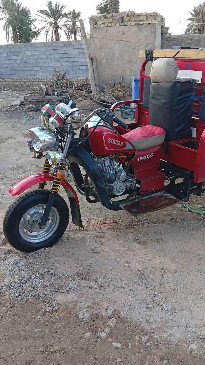 السلام عليكم ستوته للبيع موديل 2019/11 اصولي بسمي السعر 3 ملايين و 150 ألف وبيه مجال لشراي رقمي للتواصل واتساب *********** ميسان والرزق على الله تحياتي للجميع 💞🤍
